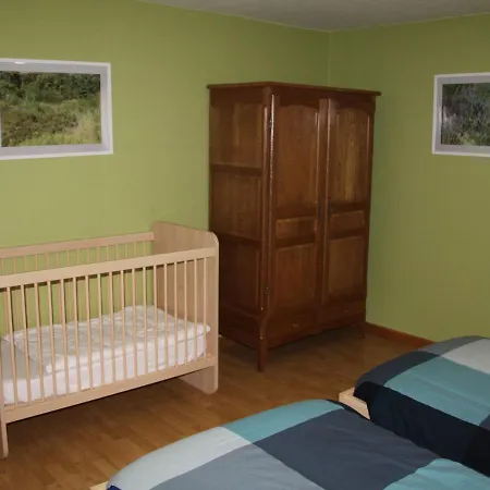 Holiday home Quaint In Ondenval With Terrace